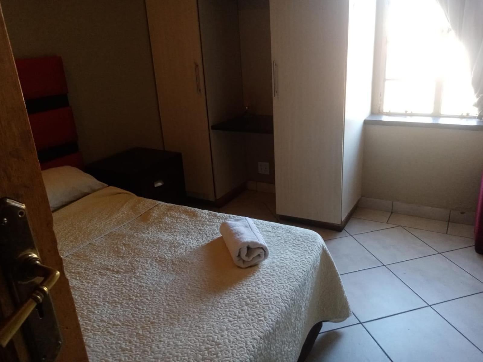 Ebony Guest House Pretoria-Noord 外观 照片